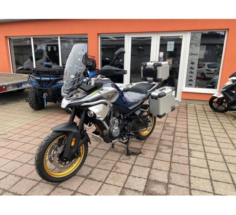 CFMOTO 800 MT Touring