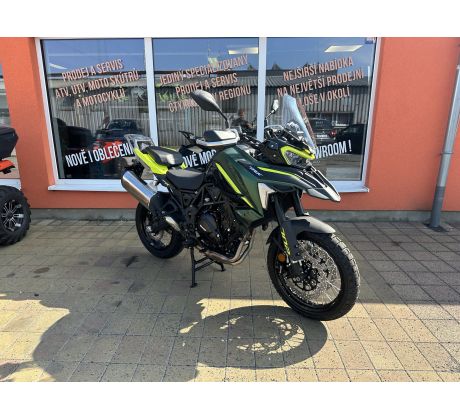 Benelli TRK 702 X Adventure